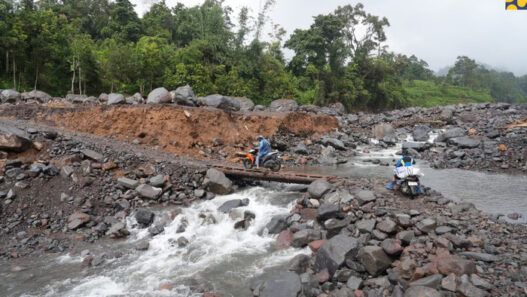 Kementerian PU Tangani Konektivitas Jalan Provinsi Sicincin-Bukittinggi, Pemasangan Jembatan Darurat Ditargetkan Rampung Awal Januari