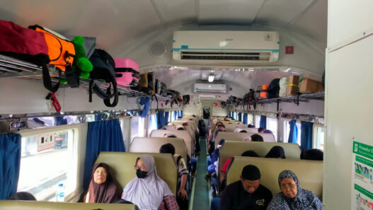 Pastikan Layanan Optimal di Hari Ke-5 Nataru, KAI Daop 7 Madiun Tegaskan Tiket KA Masih Tersedia