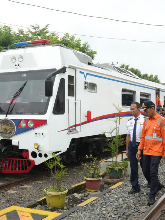 Pastikan Perjalanan Aman dan Andal, KAI Divre IV Tanjungkarang Gelar Cek Lintas Selama Angkutan Nataru