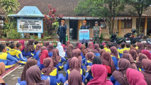 Kecelakaan di Perlintasan Menurun, Daop 4 Semarang Terus Tingkatkan Keamanan dan Keselamatan di Perlintasan Sebidang