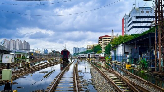 Imbauan Datang Lebih Awal, KAI Daop 1 Pastikan Perjalanan Kereta Jarak Jauh Tetap Lancar di Tengah Cuaca Ekstrem
