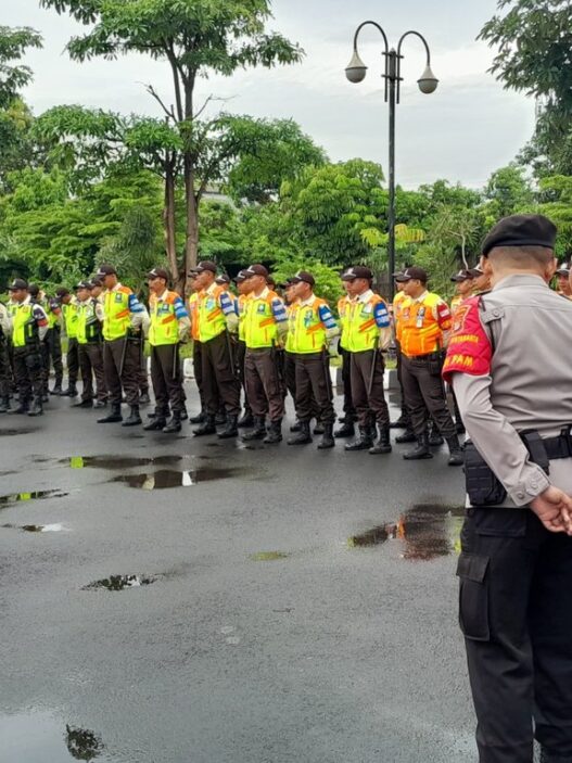 Pastikan Kondisi Keamanan Stasiun Aman dan Terkendali, KAI Services Gelar Pembinaan Petugas Keamanan di Wilayah Regional 6 Yogyakarta