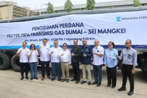 Krakatau Steel Perkuat Ketahanan Energi Nasional Lewat Pengiriman Perdana Pipa Proyek Dumai–Sei Mangkei