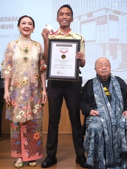 Membanggakan! Satpam BRI BO Tanjung Priok Region 6/Jakarta 1 Raih Rekor MURI sebagai Pembuat Karya Ilmiah Terbanyak