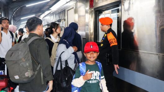 Volume Penumpang Stabil di Awal Puasa, KAI Daop 9 Jember Fokus Jaga Kenyamanan Pelanggan