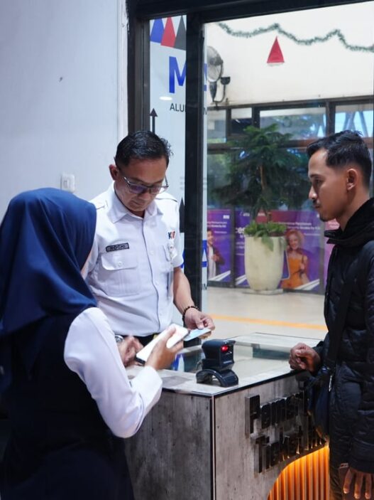 Hingga Hari Ketiga Libur Tahun Baru Imlek 2577, Penumpang KA di Divre III Palembang Capai 16.685 Orang