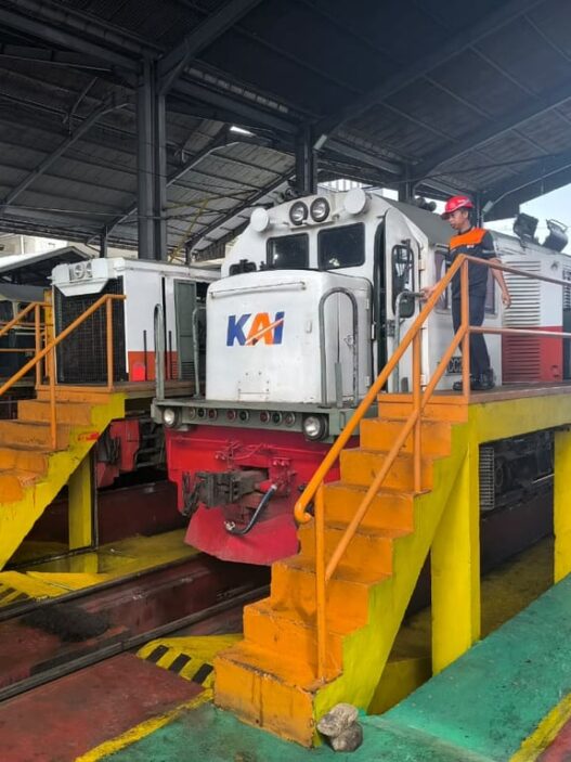 Pastikan Mudik Aman, KAI Divre I Sumut Siagakan 31 Lokomotif dan 73 Kereta Laik Operasi