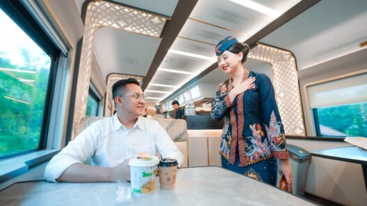 Kolaborasi dengan Kementerian Perdagangan, KAI Services Perkenalkan Produk UMKM di Kereta