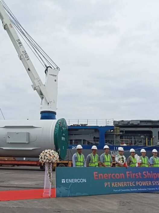 PTP Nonpetikemas Cabang Banten Tangani Ekspor Perdana Wind Mill Tower Tujuan Kanada