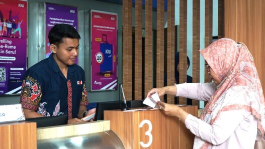 Sambut Libur Imlek 2577, KAI Daop 9 Jember Siap Berikan Layanan Terbaik Bagi Pelanggan