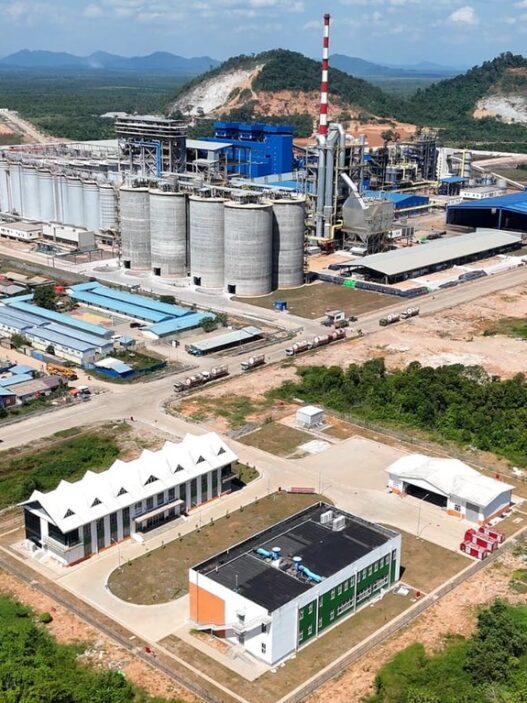 Hilirisasi Bauksit Hadirkan Dampak Sosial Nyata bagi Masyarakat Mempawah