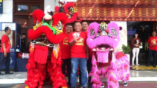 Rayakan Imlek 2577 Kongzili, KAI Daop 9 Jember Hadirkan Barongsai di Jember dan Banyuwangi