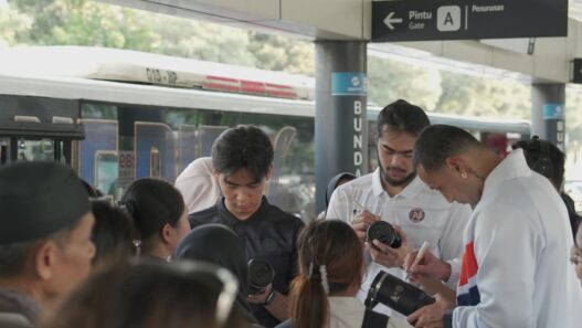 Kampanyekan Gaya Hidup Sehat, PAM JAYA Gandeng Pelita Jaya Bagi-Bagi Tumbler