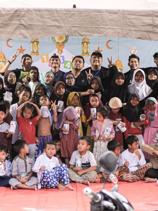 Dupoin Futures Dorong Literasi Anak di Kampung Dao Atas Lewat Program CSR Ngabuburead 2026