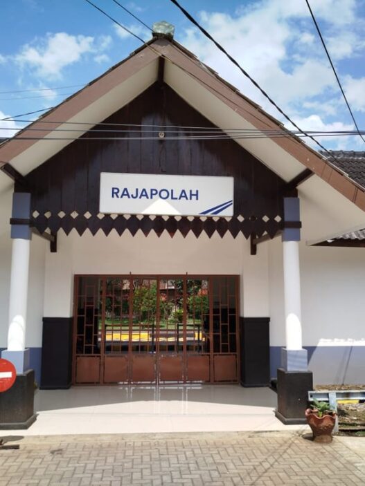 KAI Daop 2 Bandung Tingkatkan Pelayanan di Stasiun Rajapolah, KA Serayu Layani Naik Turun Penumpang Mulai 14 Maret 2026