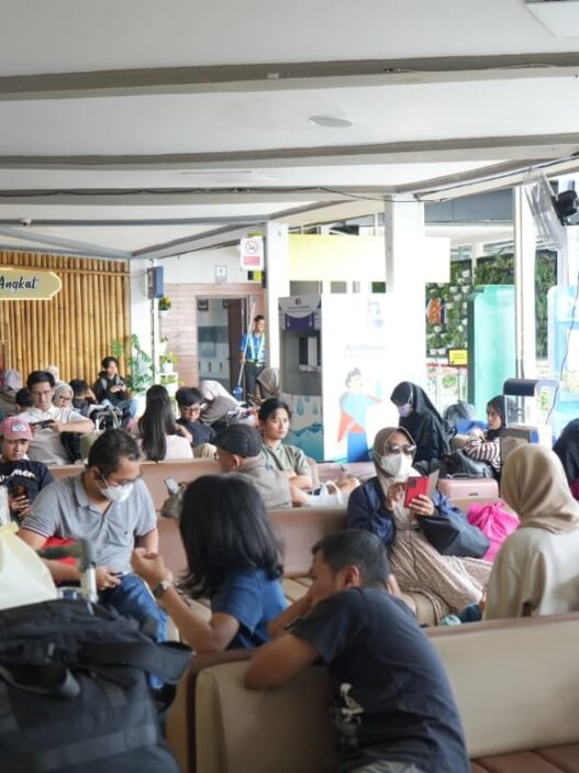 Dua Hari Posko Angkutan Lebaran 2026, KAI Daop 2 Bandung Layani Lebih dari 60 Ribu Pelanggan