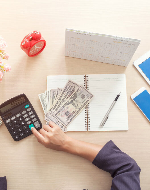 Cara Mengatur Keuangan Setelah Menerima THR Agar Tetap Stabil