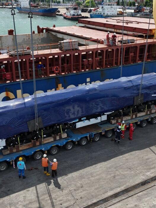 Pengadaan 54 Lokomotif CC 205 Tuntas, KAI Divre IV Siap Amankan Ketahanan Energi Nasional