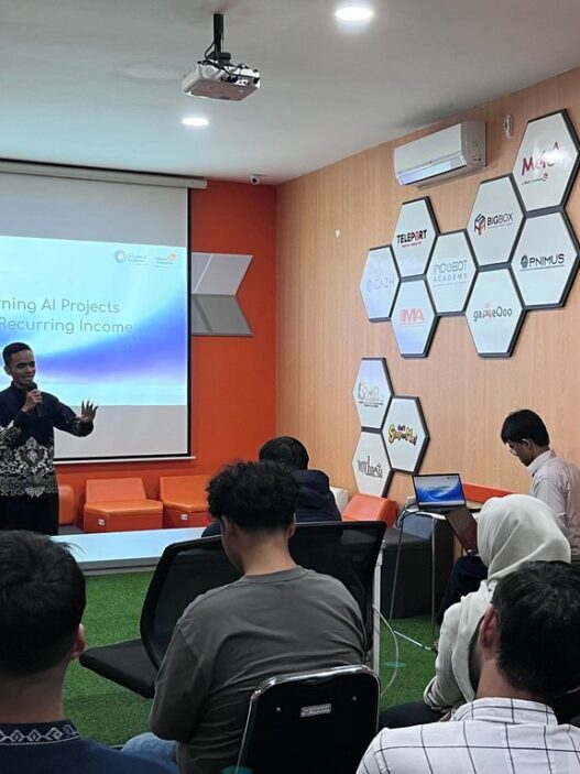 AI Center Makassar Dorong Komersialisasi Proyek AI Talenta Digital Menjadi Bisnis Berpendapatan Berkelanjutan