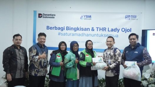 Dari Jalanan Kota ke Ruang Edukasi Keuangan, BRI Finance Berbagi Kepedulian dengan Lady Ojol