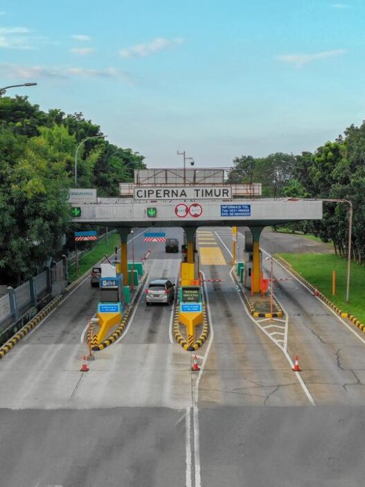 Mobilitas Kendaraan di Ruas Tol Palimanan–Kanci Meningkat, JTT Catat Kenaikan Lalu Lintas di GT Ciperna