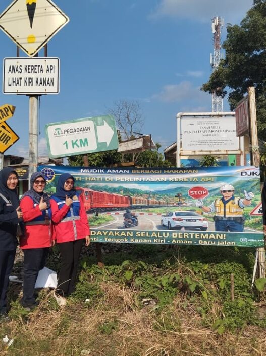 Sinergi KAI, DJKA, dan BTP Tingkatkan Keselamatan di Perlintasan Sebidang di Hari Libur Idul Fitri 1447 H