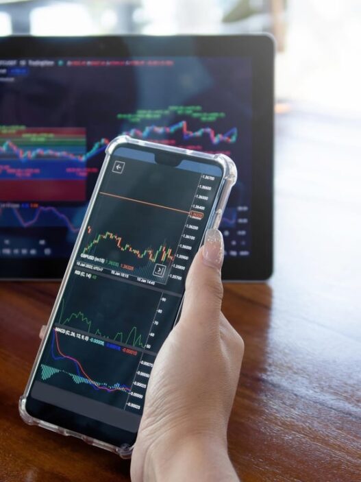 Peran Indikator dalam Membaca Sinyal Trading di Platform Digital