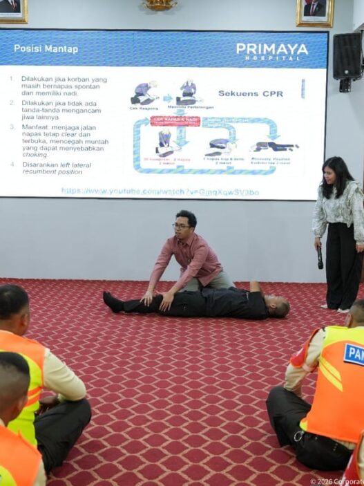 Tingkatkan Standar Keselamatan Kerja Jelang Angleb, KAI Services Kolaborasi Bersama Primaya Hospital