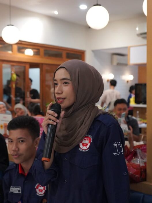 Pererat Silaturahmi Ramadan, KAI Logistik Gelar Buka Puasa Bersama Komunitas Railfans