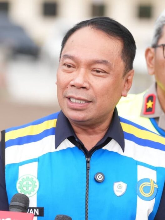 Sebanyak 2,3 Juta Kendaraan Kembali ke Jabotabek Pada H-10 s.d H+5 Hari Raya Idulfitri 1447H/Lebaran 2026, Dirut Jasa Marga Imbau Pengguna Jalan Optimalkan Rest Area Alternatif dan Manfaatkan Aplikasi Travoy