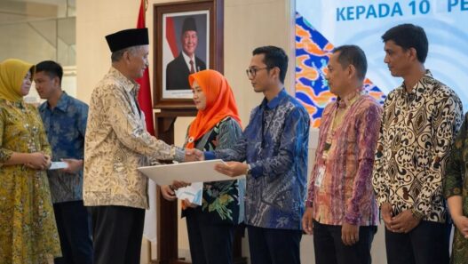 Kementerian PU Salurkan Donasi Rp600 Juta bagi ASN Terdampak Banjir di Sumatera dan Aceh