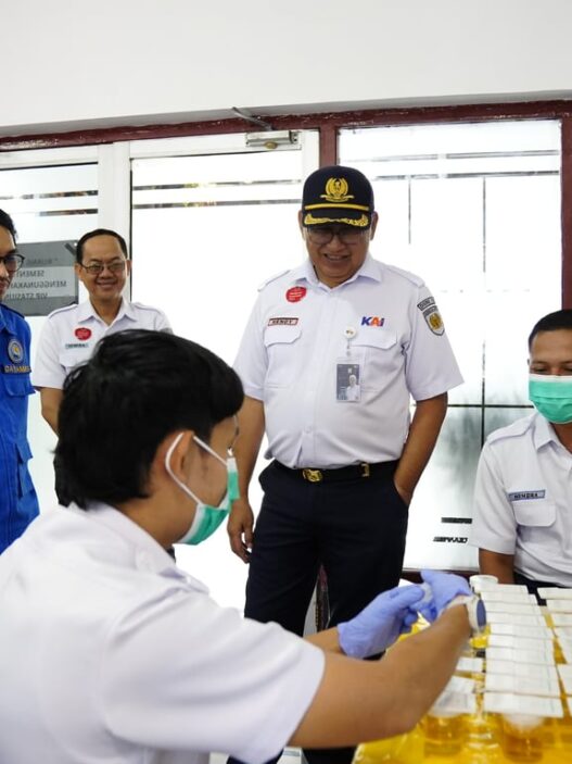 Pastikan Angkutan Lebaran 2026 Aman, KAI Divre IV Tanjungkarang Gandeng BNN Lampung Gelar Tes Narkoba Petugas KA