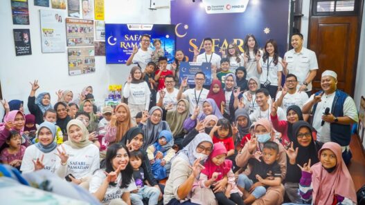 Bantuan Bagi Anak Penyandang Kanker dalam Rangkaian Safari Ramadan MIND ID