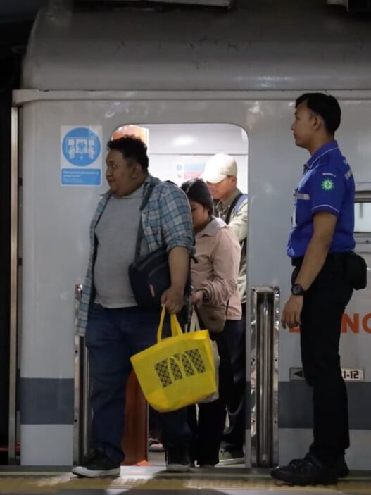 Empat KA Jarak Jauh Daop 2 Bandung Jadi Primadona Mudik dan Balik Lebaran 2026, Okupansi Tembus Lebih dari 100 Persen
