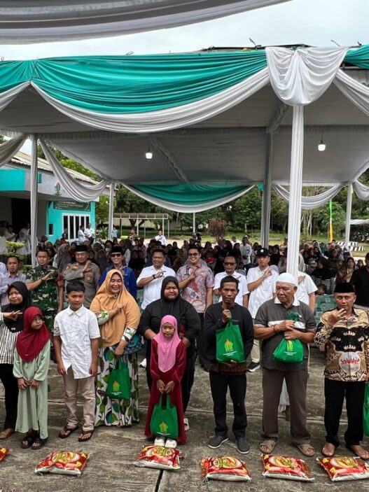 Holding Perkebunan Nusantara Melalui PTPN IV Regional VII Gelar Bakti Sosial Ramadan