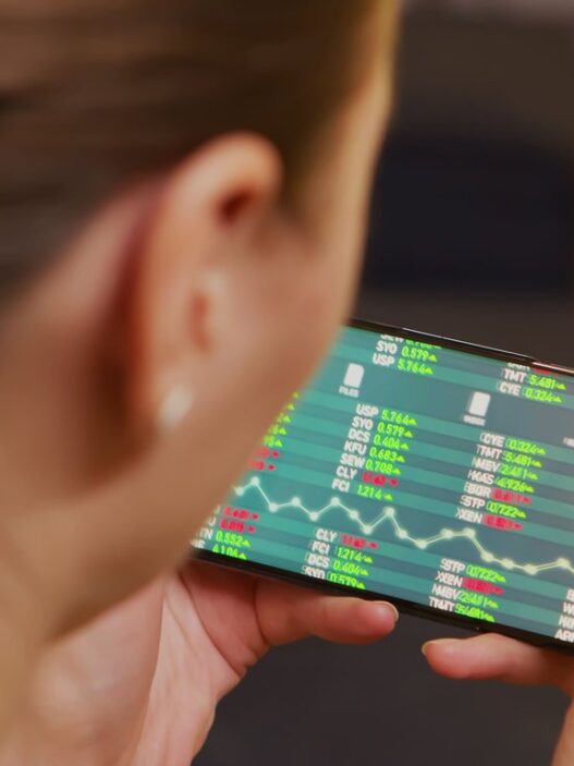 HSB Investasi Dinobatkan sebagai Best OTC Broker dan GOFX Broker oleh ICDX