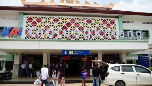 Pastikan Angkutan Lebaran Tetap Andal, KAI Divre IV Tanjungkarang Catat Tren Pertumbuhan Penumpang di Masa Angkutan Lebaran Tahun 2021–2026