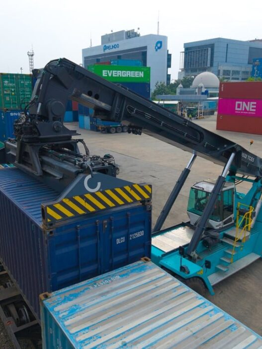 Penguatan Kinerja Operasi Tahun 2025 PT Pelindo Sinergi Lokaseva