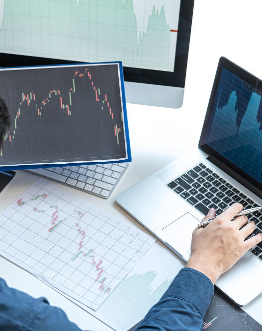 Pentingnya Regulasi dalam Melindungi Investor di Industri Keuangan