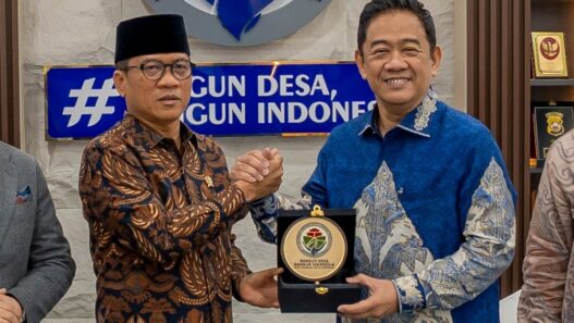 Dukung Ekosistem Makan Bergizi Gratis,  Krakatau Steel dan Kemendes PDT Bangun Desa Tematik