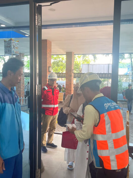 Arus Mudik & Balik Lebaran di Pelabuhan Gresik Meningkat, Layanan Pelabuhan Tetap Berjalan Lancar