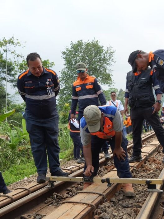 Update Penanganan Gogosan di Petak Jalan Cibeber–Lampegan, Sejumlah Perjalanan KA Siliwangi Dibatalkan Demi Keselamatan