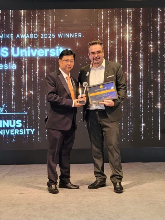 Menuju Usia ke-45, BINUS University Raih Global Most Innovative Knowledge Enterprise (MIKE) Award 2025: Wujudkan Dampak Berkelanjutan