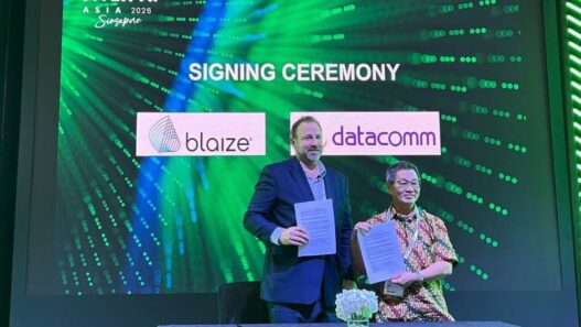 Blaize dan Datacomm Jalin Kolaborasi Teknologi untuk Eksplorasi Solusi AI Inference di Seluruh Indonesia
