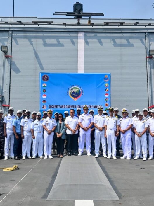 INS Sunayna Tiba di Jakarta, Misi “One Ocean, One Mission” Perkuat Sinergi Maritim Indonesia–India