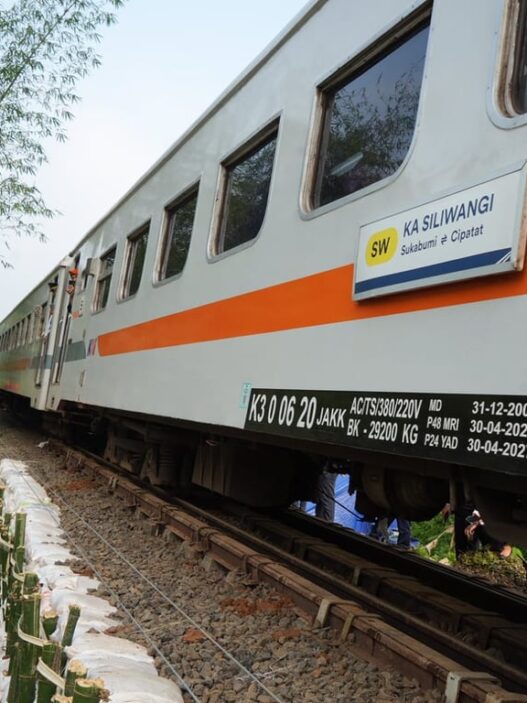 Perbaikan Jalur Cibeber–Lampegan Selesai, KA Siliwangi Kembali Beroperasi Normal Pada Jumat, 24 April 2026