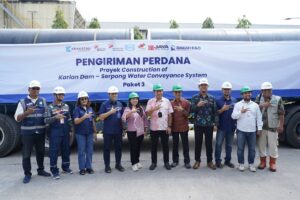 Perkuat Dukungan Infrastruktur Air Krakatau Pipe Resmi Memulai Pengiriman Perdana Proyek Karian