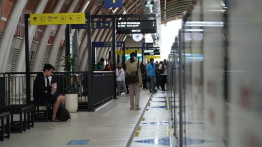 Lonjakan Signifikan Pengguna LRT Jabodebek Selama Libur Panjang, Tumbuh Lebih dari 138% dibanding 2025
