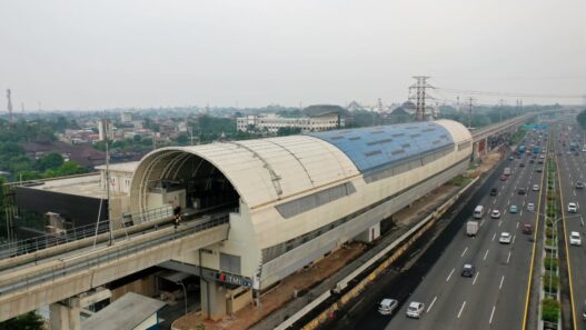Libur Panjang, 270 Ribu Warga Gunakan LRT Jabodebek untuk Akses Wisata