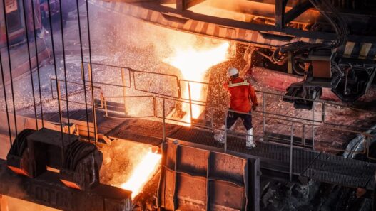 Punya Kinerja Korporasi Positif, Entitas Grup MIND ID Dipresiasi DPR